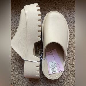 Designer Inspired Wild Fable Cream Clogs